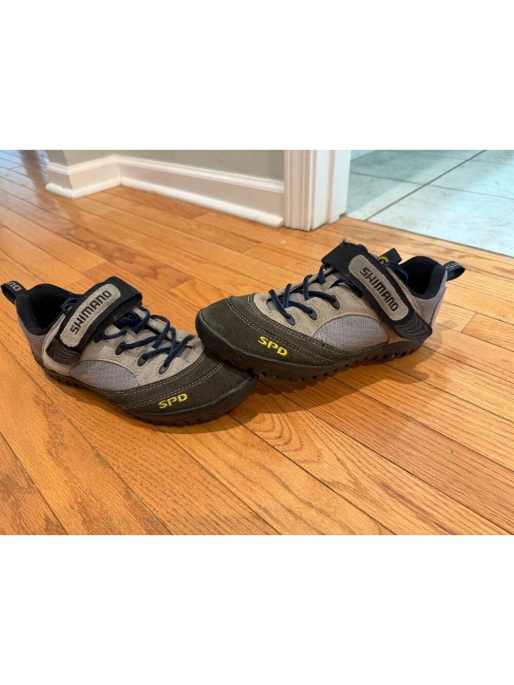 Shimano SH-M037W SPD Mountain Bike Shoes Unisex Men 8.5 / Women 10 EUR 42